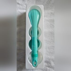 Battery Powered Body Brush, with 4 Cleansing Brush Heads, Exfoliating Body Brush